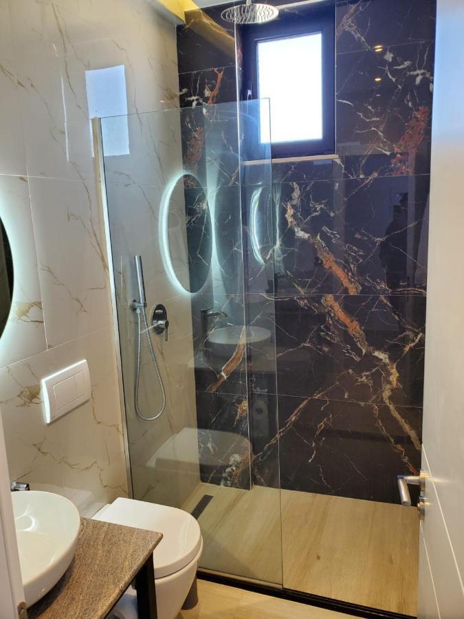 Gl Hotel Ksamil Eksteriør bilde