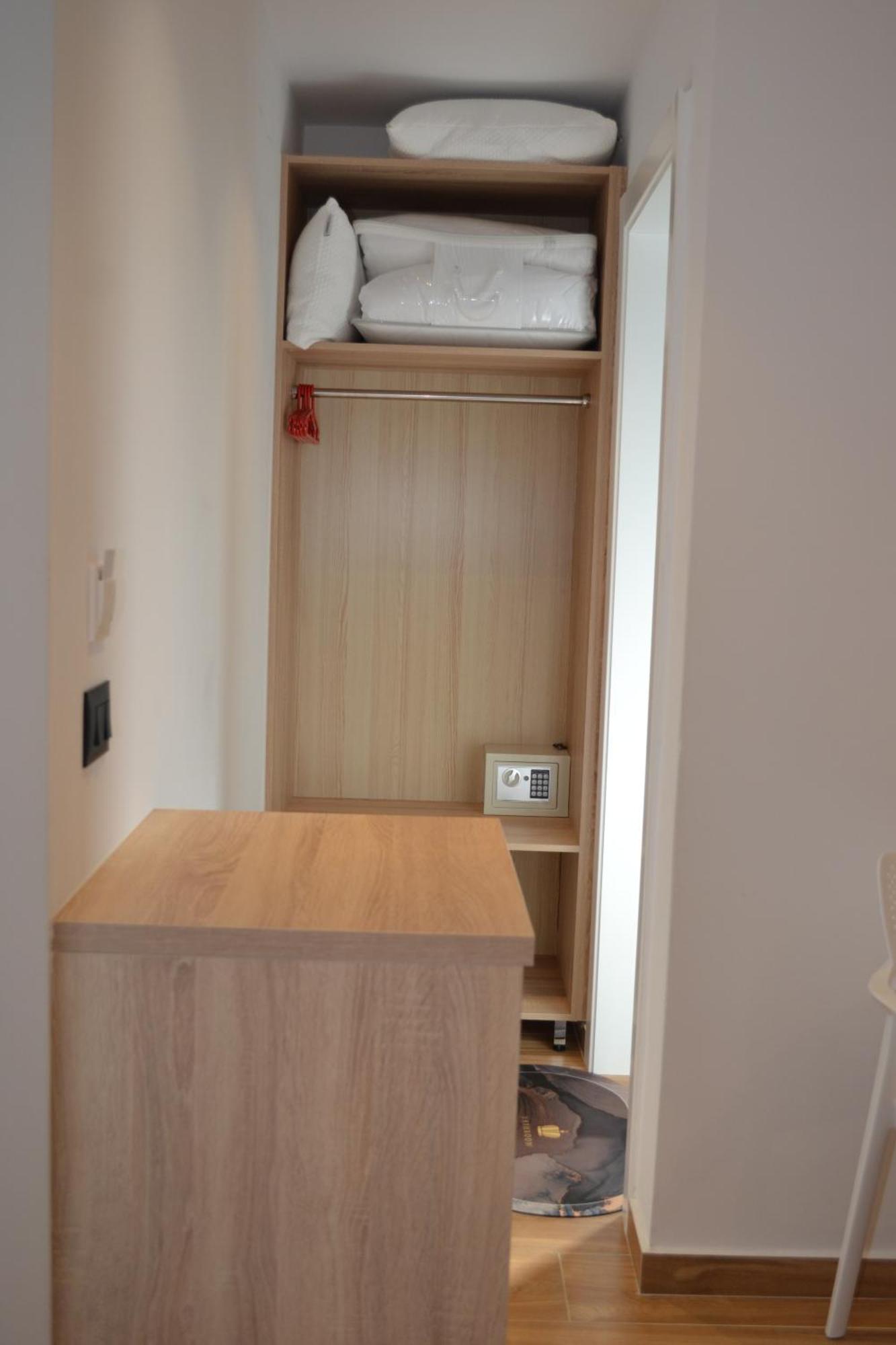 Gl Hotel Ksamil Eksteriør bilde